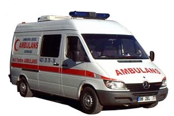 Ambulansla kuyumcu soydular