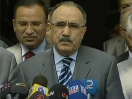 Atalay: Siyasi polemikle açılım olmaz