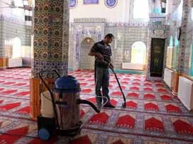 Beyşehir'de camilerde Ramazan temizliği
