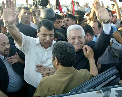 Dahlan el-Fetih'i ikiye bölebilir