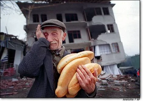 Depremden ders almadık