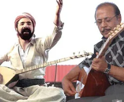 Ertaş ve Perver'den kardeşlik türküsü