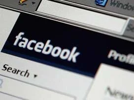 Facebook'ta şifa dağıtıyorlar