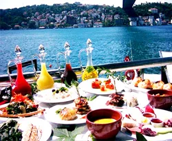 İftarda hızlı yemek yemeyin