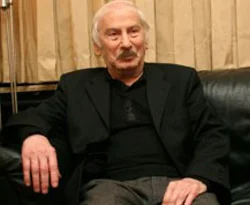 İlhan Selçuk hastaneye kaldırıldı