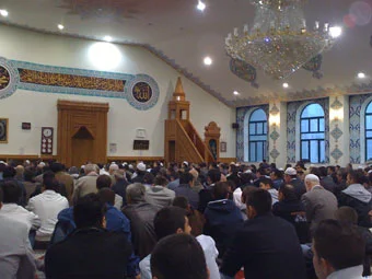 İlk teravih kılındı