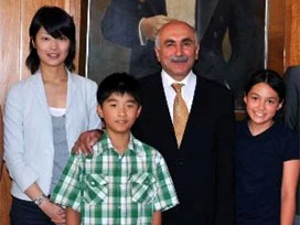 Japon çocuk muhabirler Türkiye'de