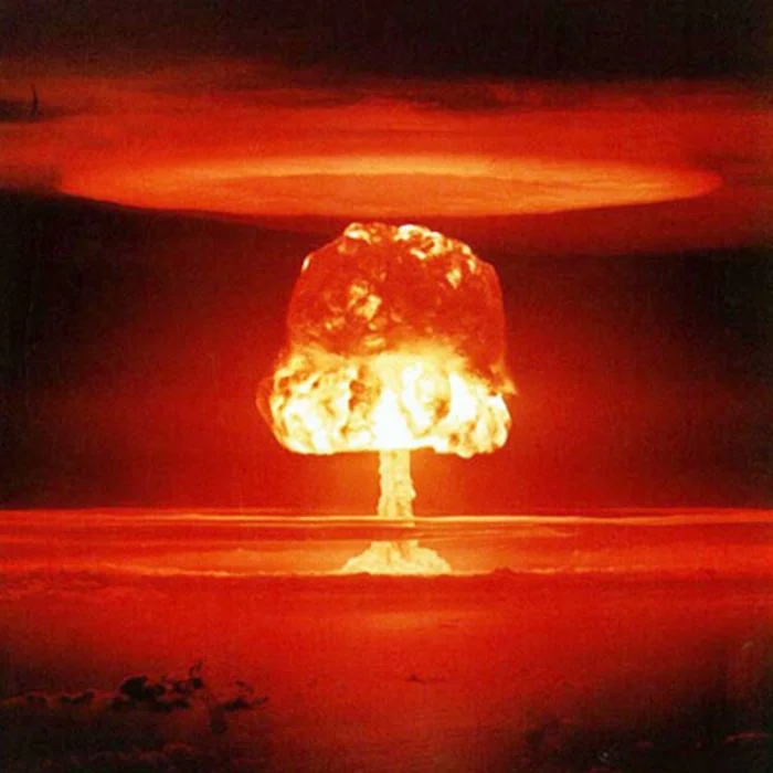 Japonya Nagasaki'yi andı!