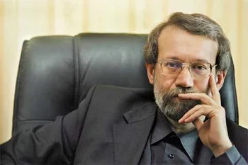 Laricani de muhafazakarların hedefinde