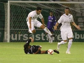 Manisa, Fener'den puan kapma peşinde