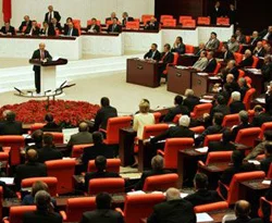 Milletvekillerine ucuz ev iddiası