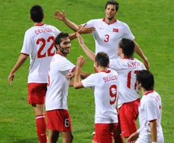 Milliler rakiplerine gözdağı verdi: 3-0