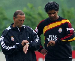 Neeskens: Levadia bizi şaşırttı