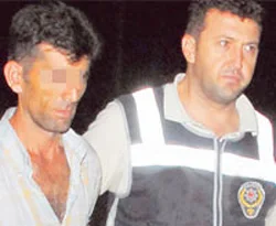 Örümcek Adam 8 okulu soydu
