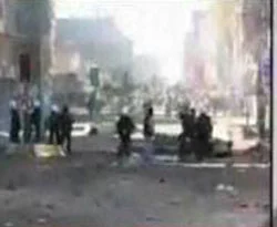 'PKK gösterisi'nde polis bıçaklandı