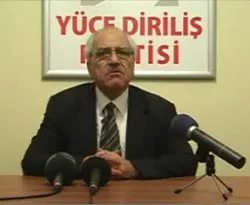Sezai Karakoç yeniden başkan seçildi