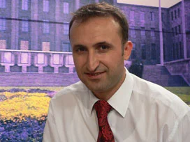 Yurtdışında dil eğitimi alacak 30 gazeteci