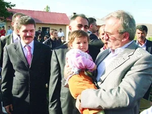 Açılım Van'dan başladı