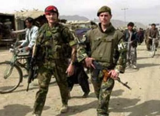 Afganistan'da 1 ayda 64 NATO askeri öldü