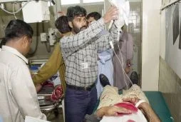 Afganistan'daki işgalciler hastanede bile terör estiriyor