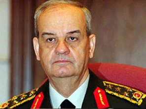 Babacan'dan Başbuğ'un tavrına övgü