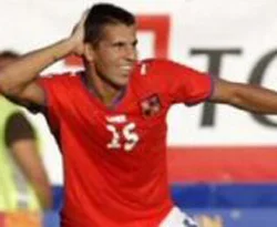 Baros Çek'ti aldı:7-0