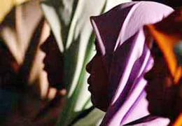 Başörtü yasağına karşı İslami okullar