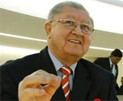 BM, darbecilerin elçisine kapıyı gösterdi