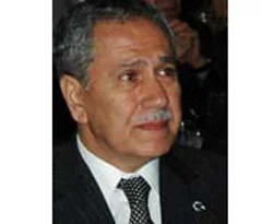 Bülent Arınç'ı ağlatan şiir!