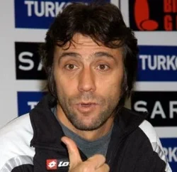 Bülent Korkmaz Azerbaycan yolcusu