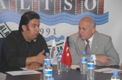 Burhan Kuzu'dan salvo