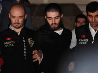 Cem Garipoğlu'na linç girişimi