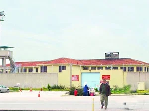 Cezaevinden otomobil ve halı yıkama hizmeti