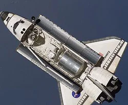 Discovery dünyaya döndü