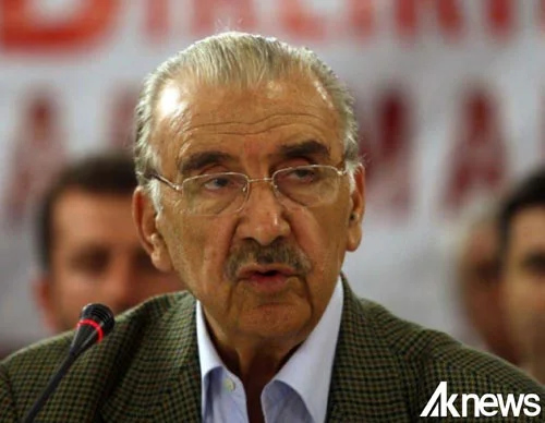Fırat: 'Türklere de demokratik açılım lazım'