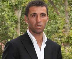 Hakan Şükür, yetimlerle top oynayacak