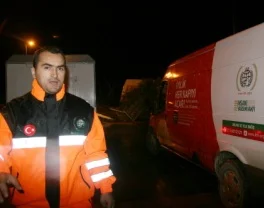 İHH ekipleri sel bölgesinde