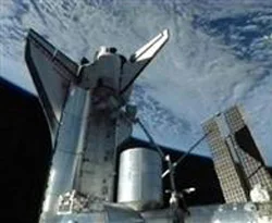 İki astronot 7 saatlik uzay yürüyüşü yaptı