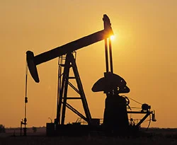 İran'ın petrol geliri düştü