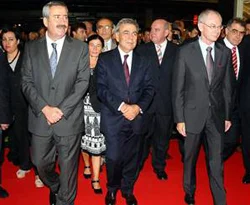 'İzmir'den Kürt Açılımına destek