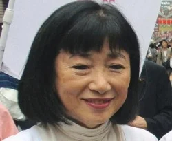 Japon First Lady'sini uzaylılar kaçırdı