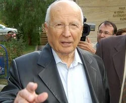 Kenan Evren taburcu edildi