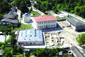 Kırım'ın ilim yuvasına Türk mimarının eli değdi
