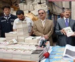 Milyonlarca liralık korsan kitap ele geçirildi