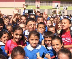 Okullar açılıyor, veliler dikkat