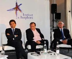 "Paris Boğaziçi Enstitüsü"