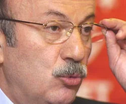 Şamil Tayyar'a demediğini bırakmadı
