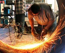 Sanayi üretimi yüzde 9,2 azaldı