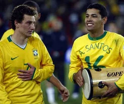 Santos ve Elano kadroda