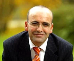 Şimşek: "Varlık barışı bir fırsat"